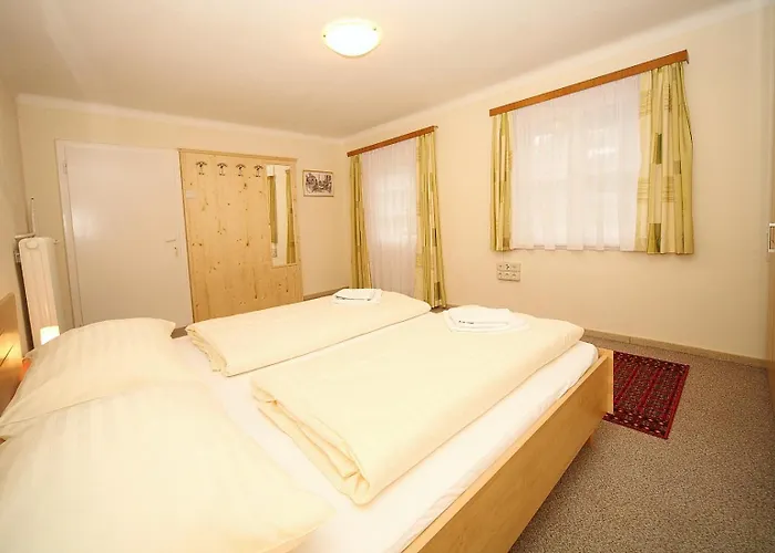 度假居 Hermann 斯拉德明