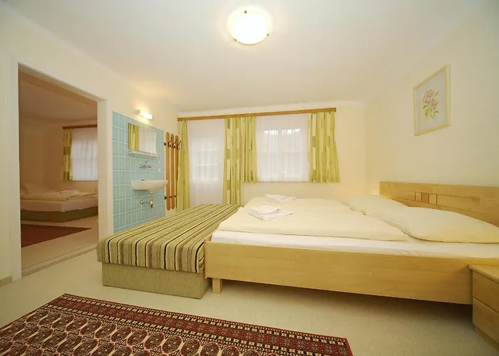 Hermann 度假居 斯拉德明